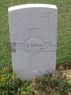 ANCONA WAR CEMETERY - McGOWAN, ROBERT ALLINSON